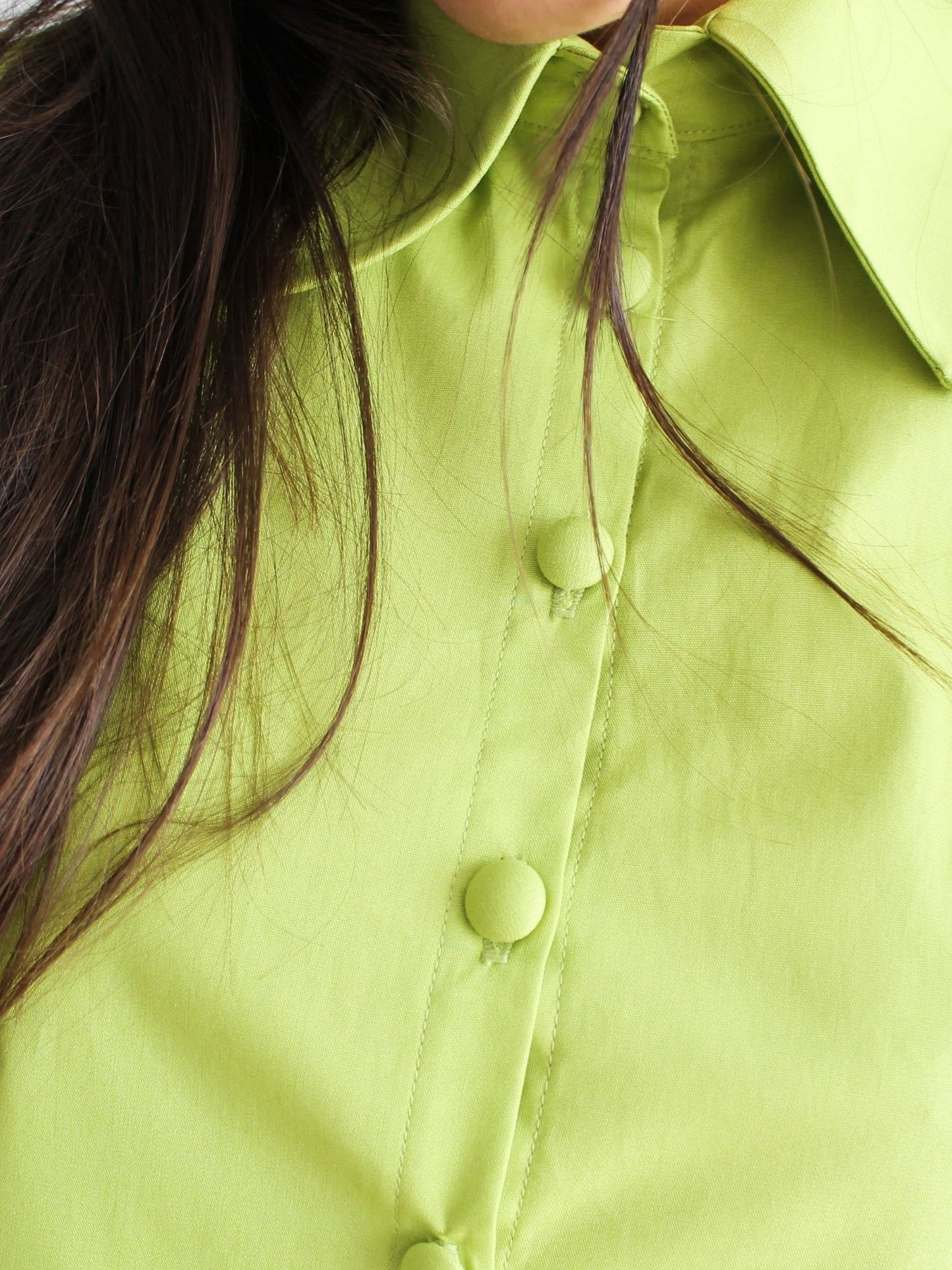 Camisa verde manzana