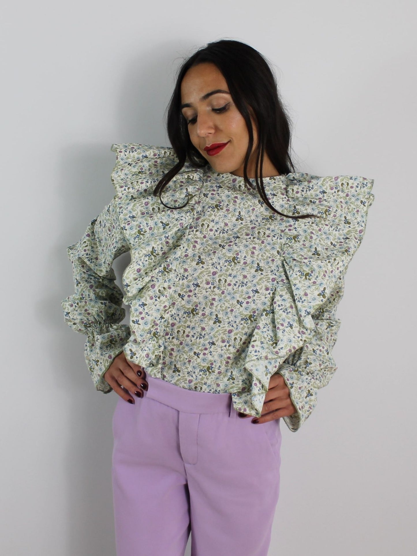 Camisa flores escote reversible