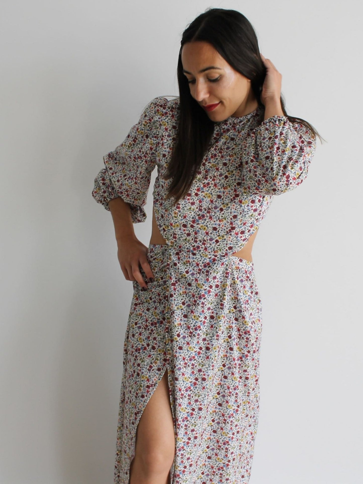 Vestido flores Cut-out