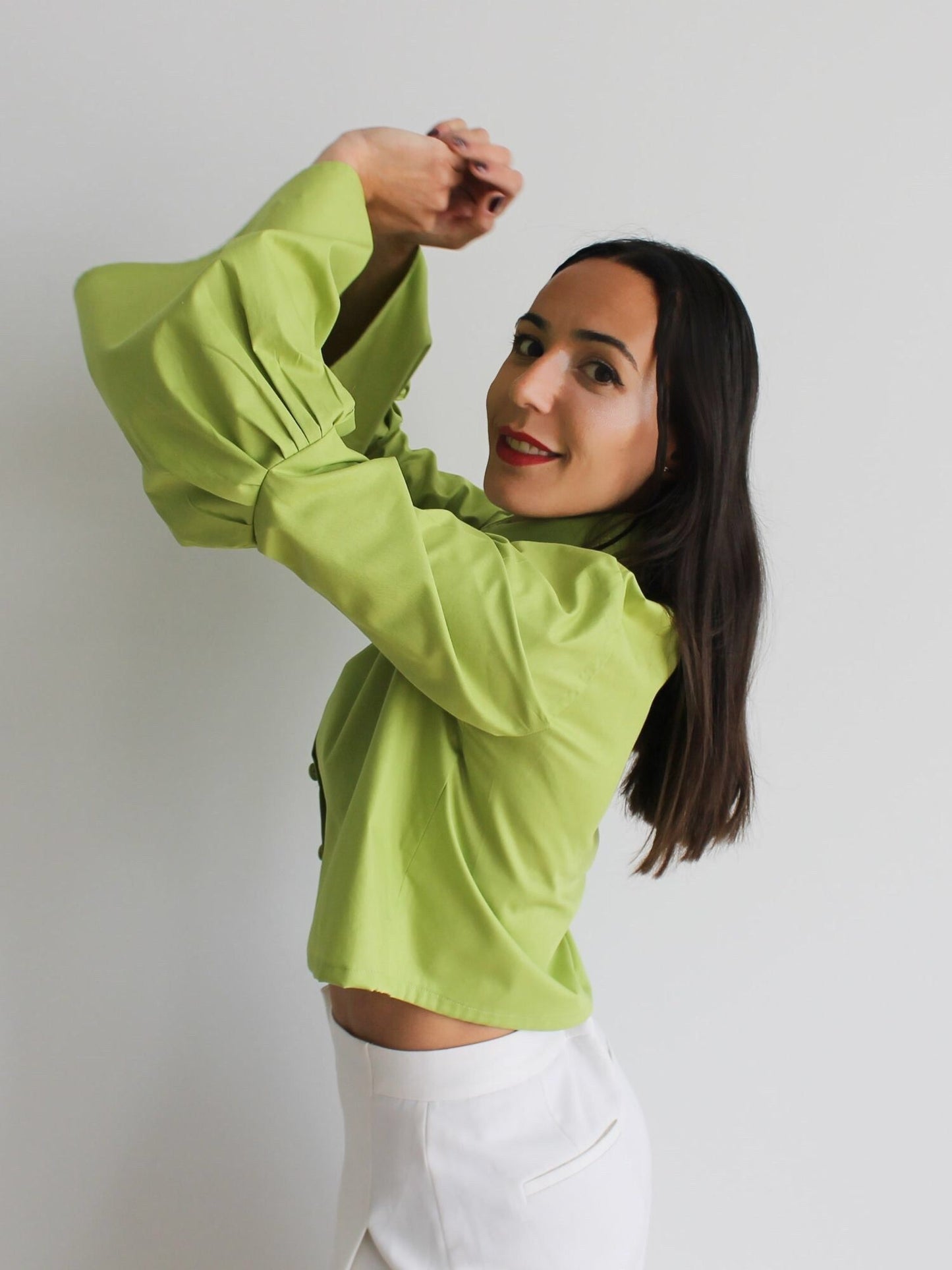 Camisa verde manzana
